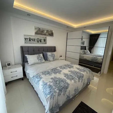 Alaiye Residence Cleopatra